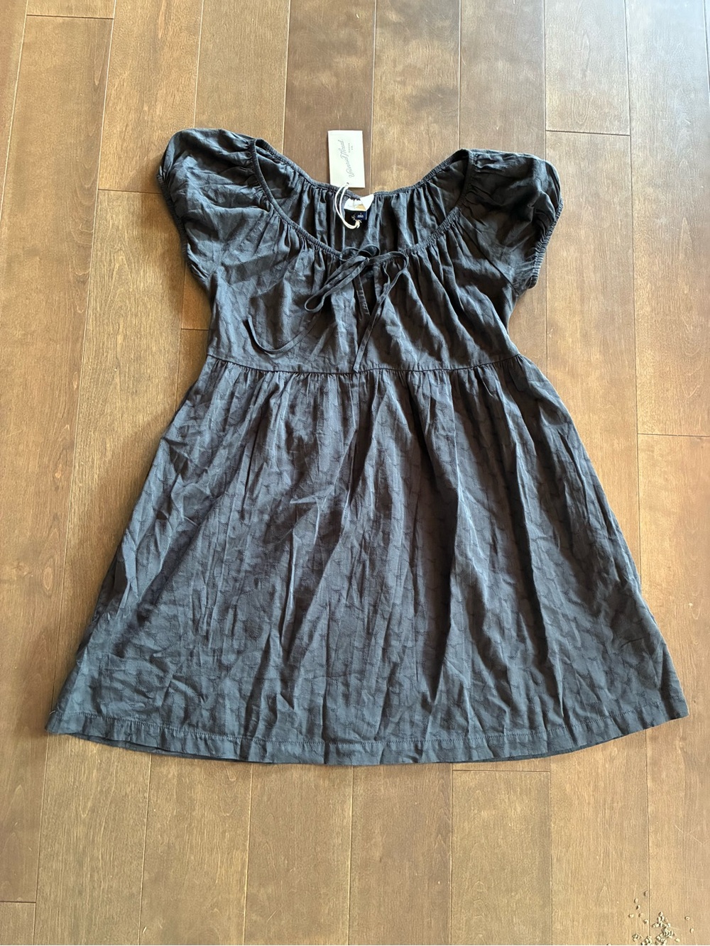 NWT Universal Thread Black Puff-Sleeve Tie-Neck Dress